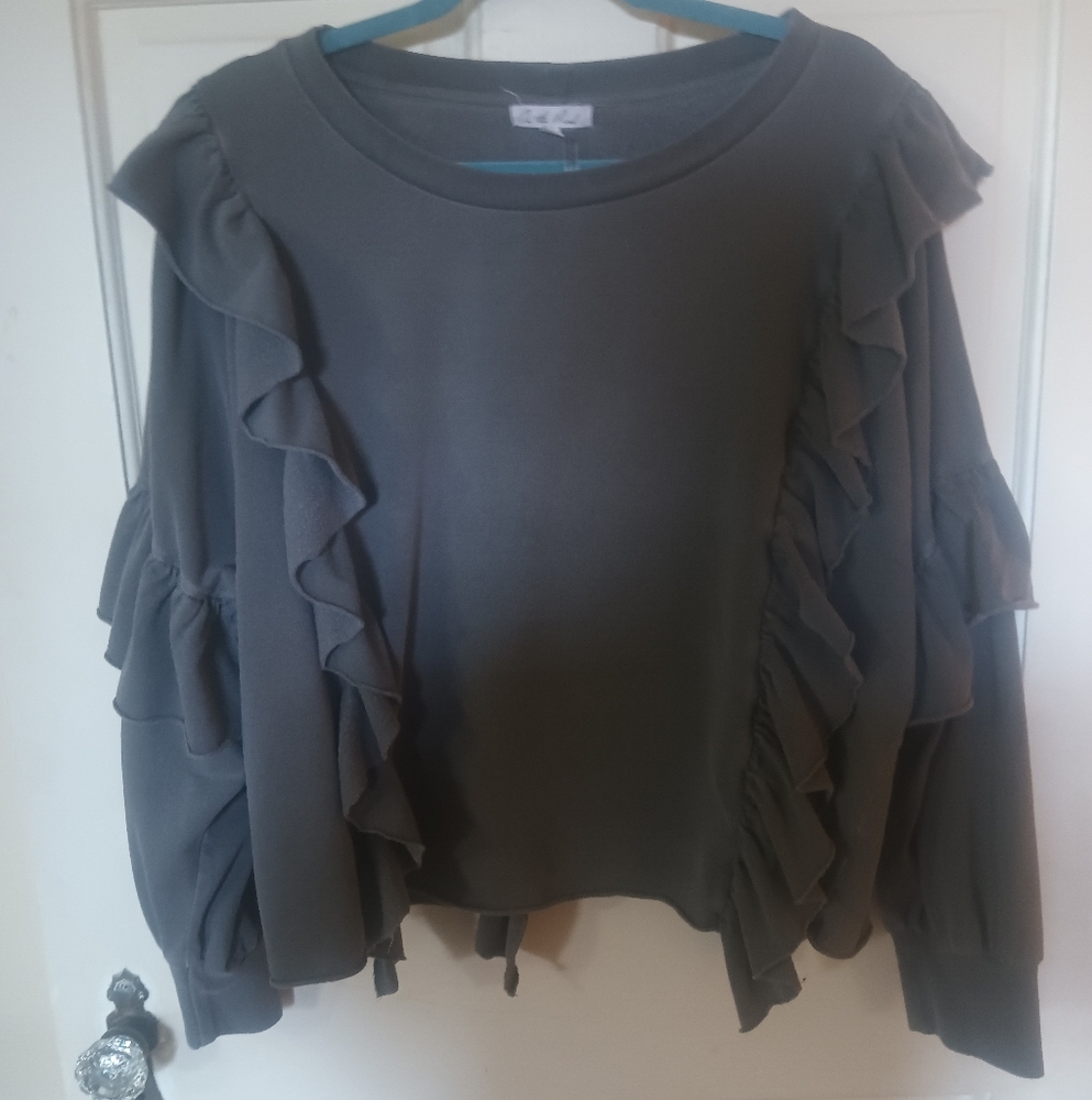 On The Road Ruffle Shirt Size Large